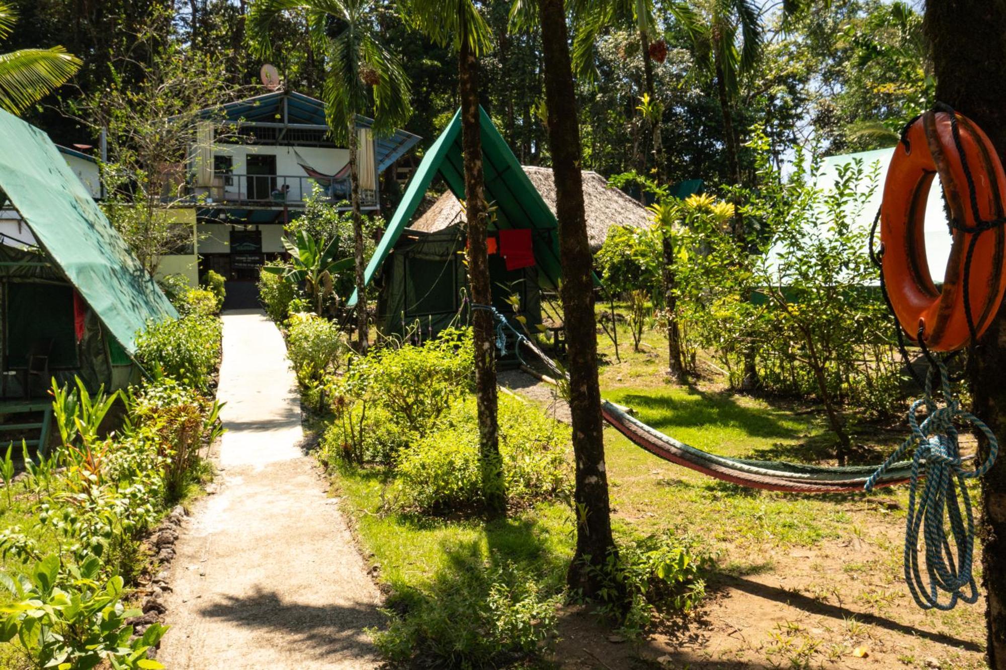 Corcovado Adventures Hostel Drake Bay Exterior photo